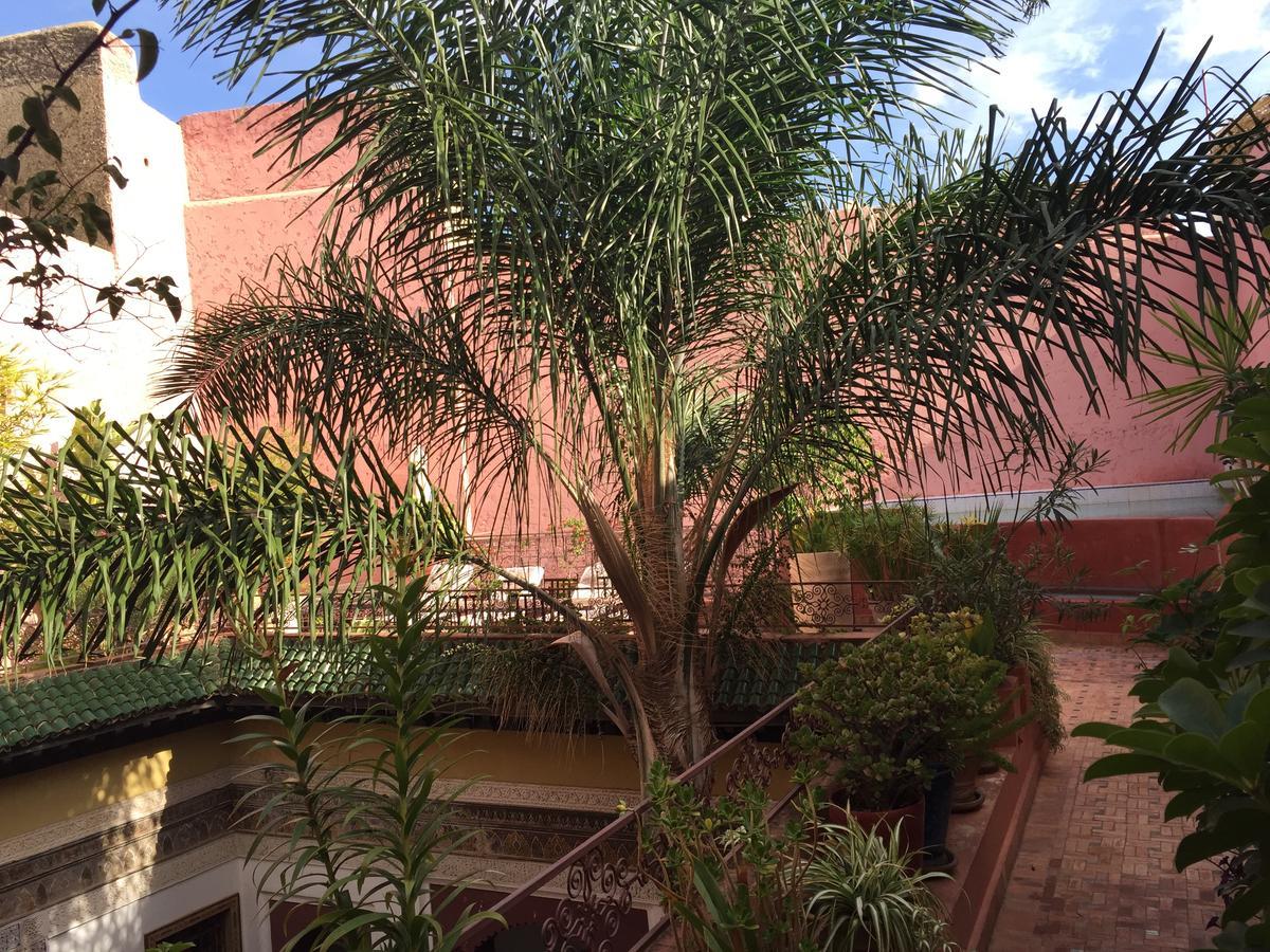 Riad El Ma Meknès Exteriör bild