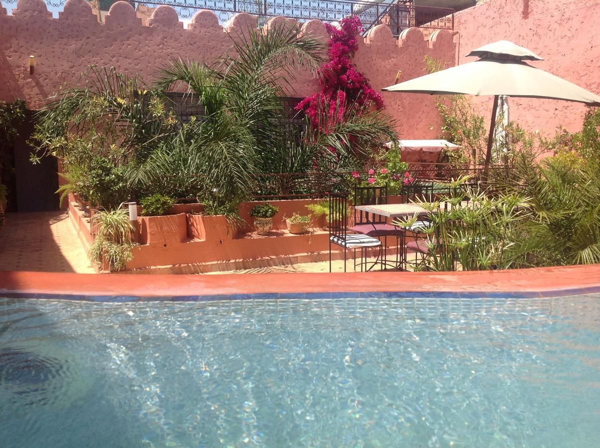 Riad El Ma Meknès Exteriör bild