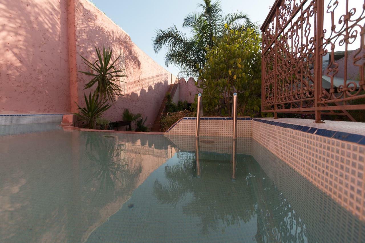 Riad El Ma Meknès Exteriör bild